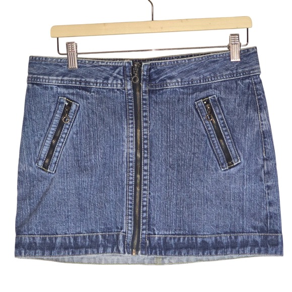 No Boundaries Juniors Denim Mini Skirt Full Zipper Pockets Y2K Blue - Picture 1 of 3